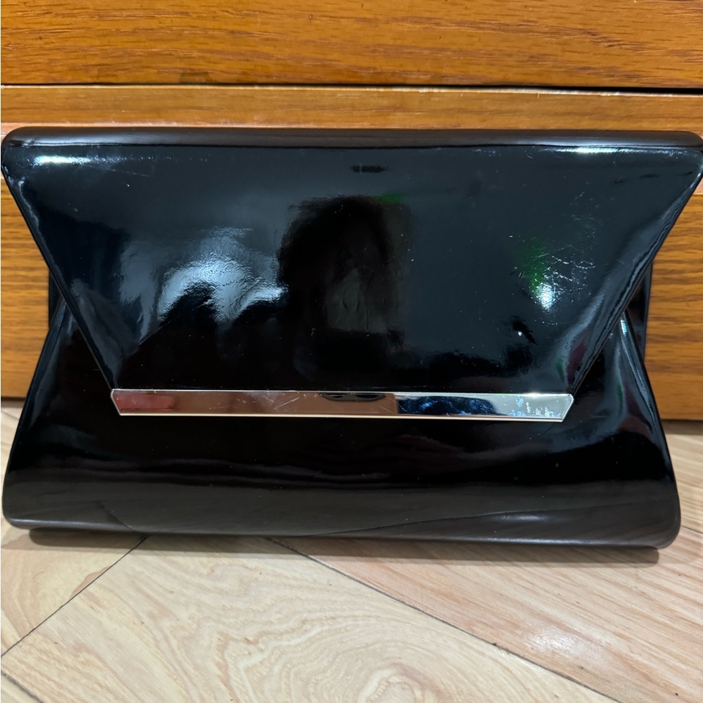 Kelly and Katie black clutch